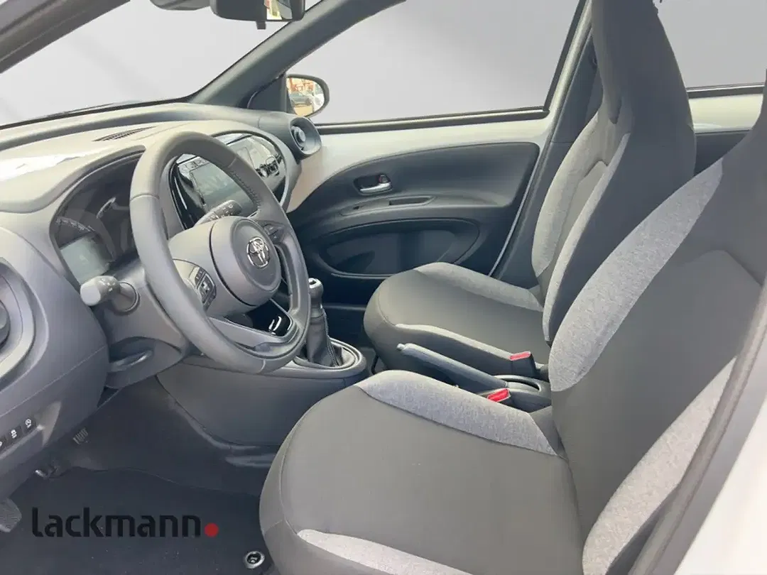 Toyota Aygo X VVT-i Business Edition - Thumbnail 7