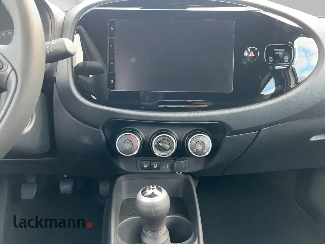 Toyota Aygo X VVT-i Business Edition - Thumbnail 9
