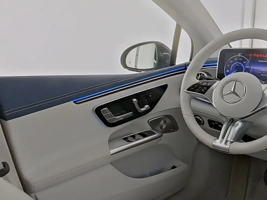 Mercedes-Benz EQE 300 Burmester - Thumbnail 9