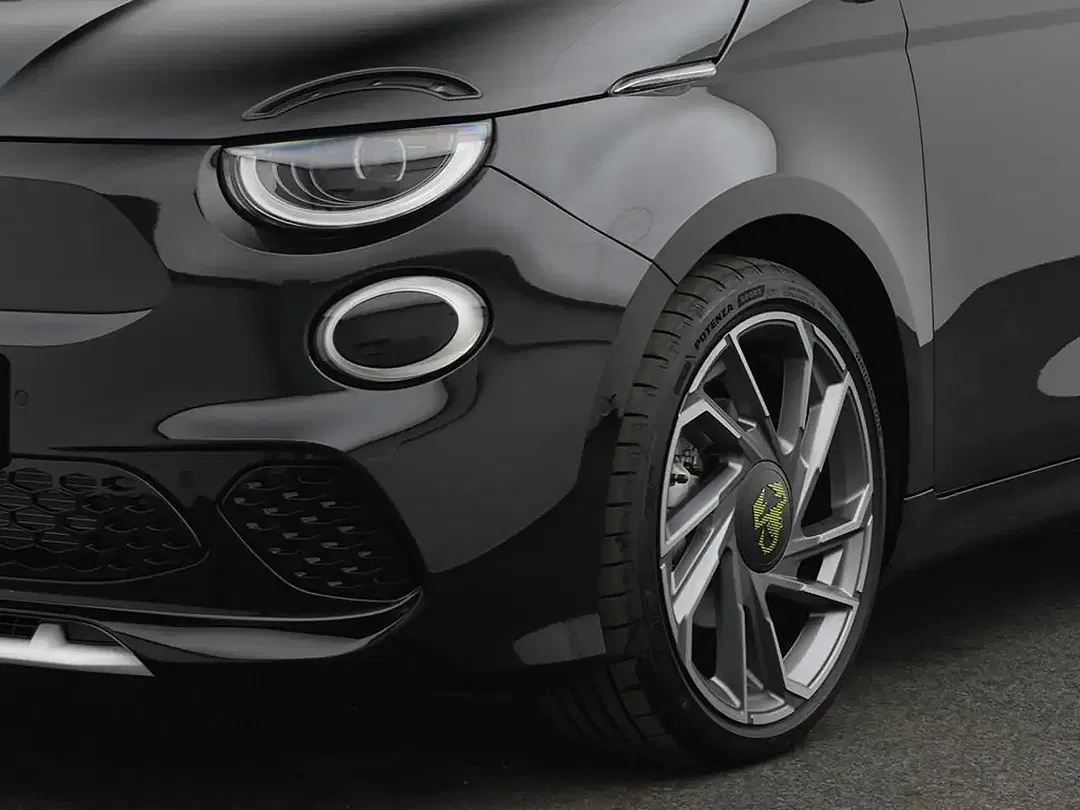 Abarth 500e Turismo - Thumbnail 8
