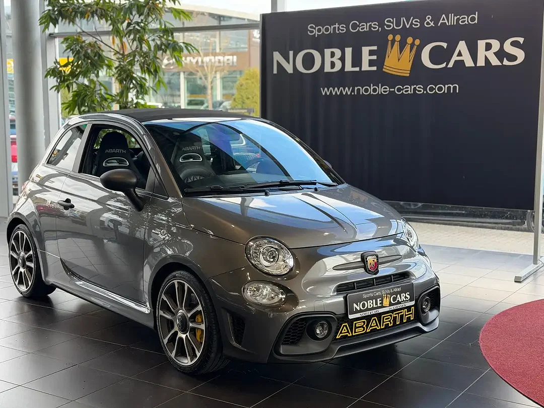 Abarth 695C Turismo - Afbeelding 1