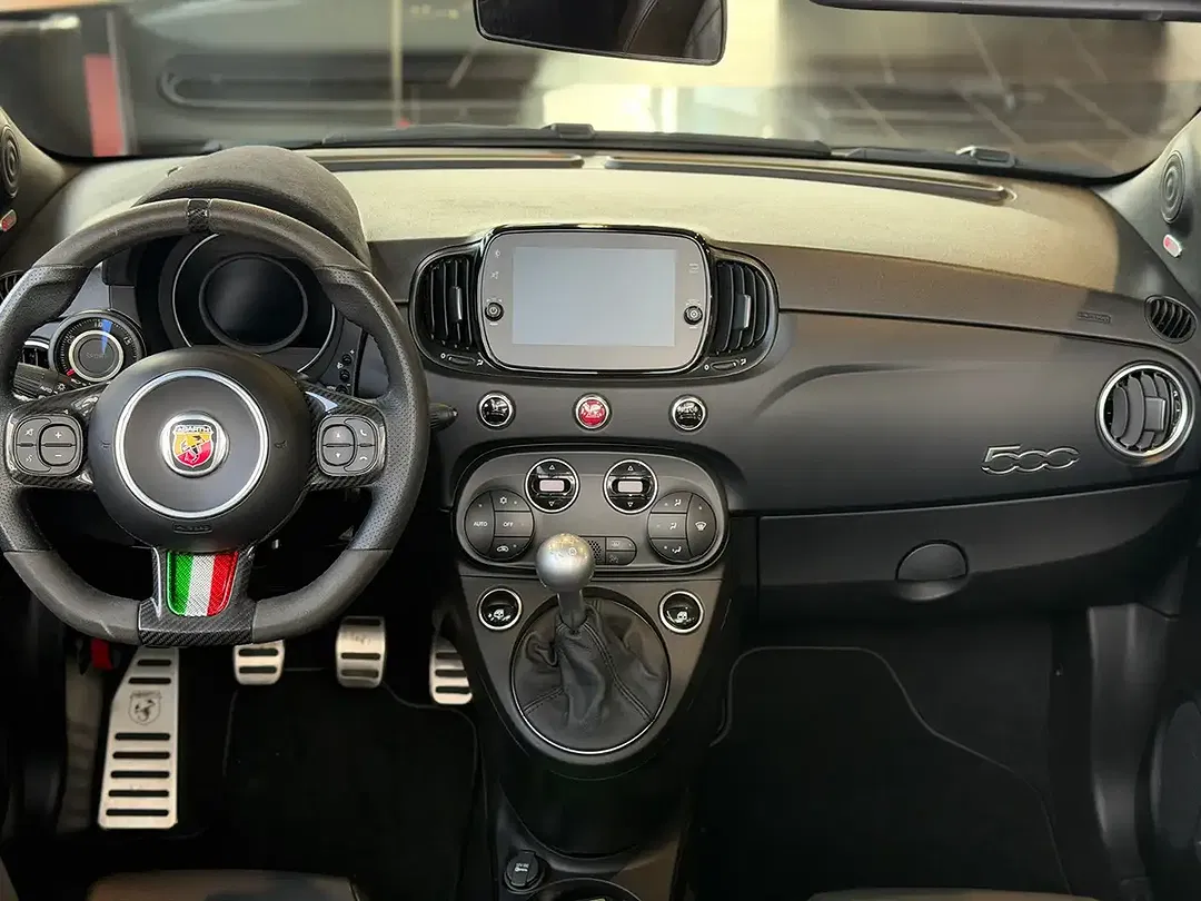 Abarth 695C Turismo - Thumbnail 14