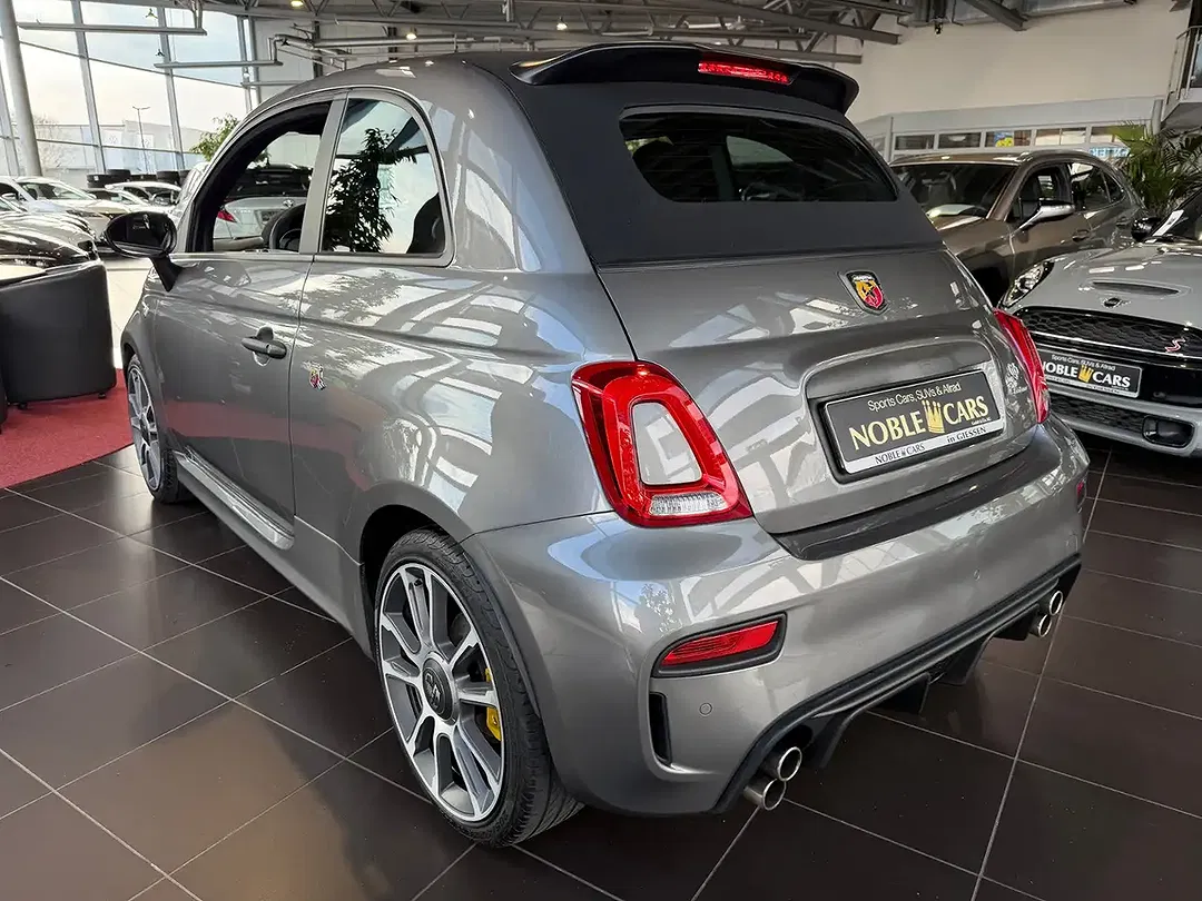 Abarth 695C Turismo - Thumbnail 4