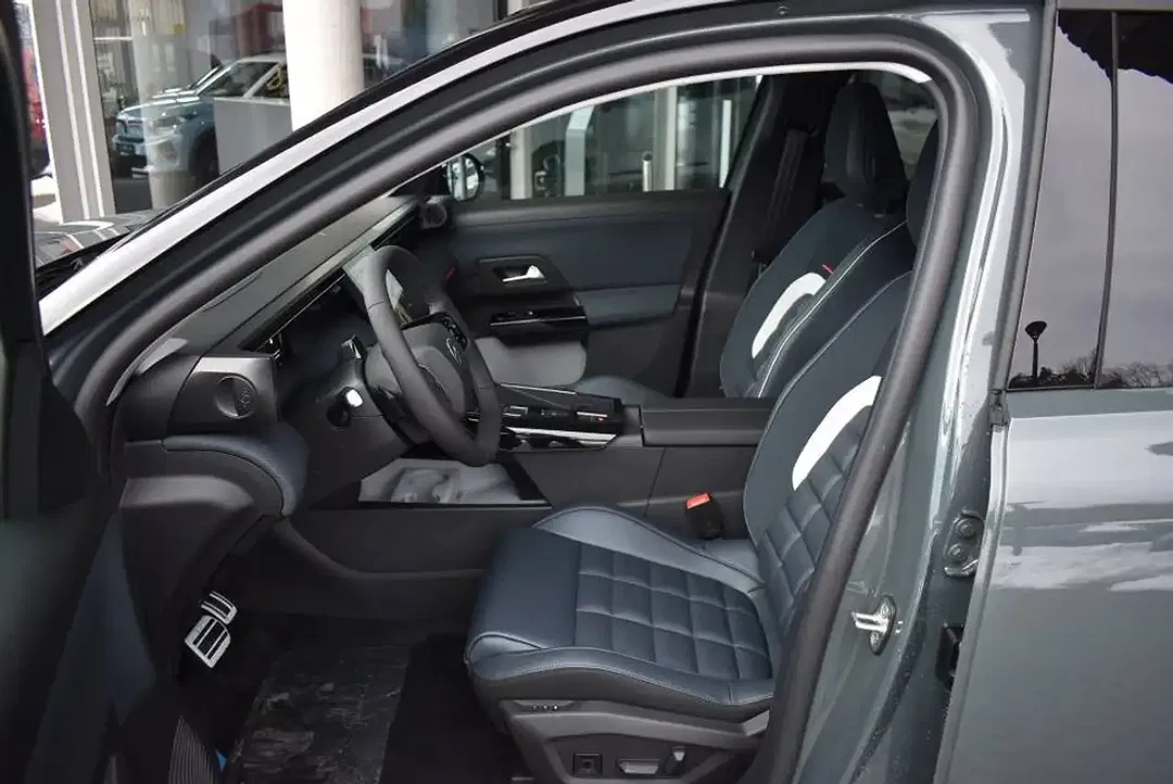 Citroen C5 Aircross Hybrid Max - Thumbnail 10