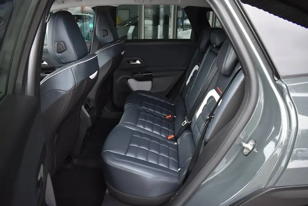 Citroen C5 Aircross Hybrid Max - Thumbnail 14