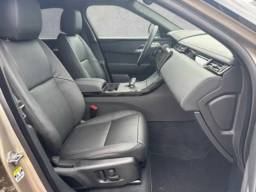Land Rover Range Rover Velar D300 Dynamic SE - Thumbnail 3