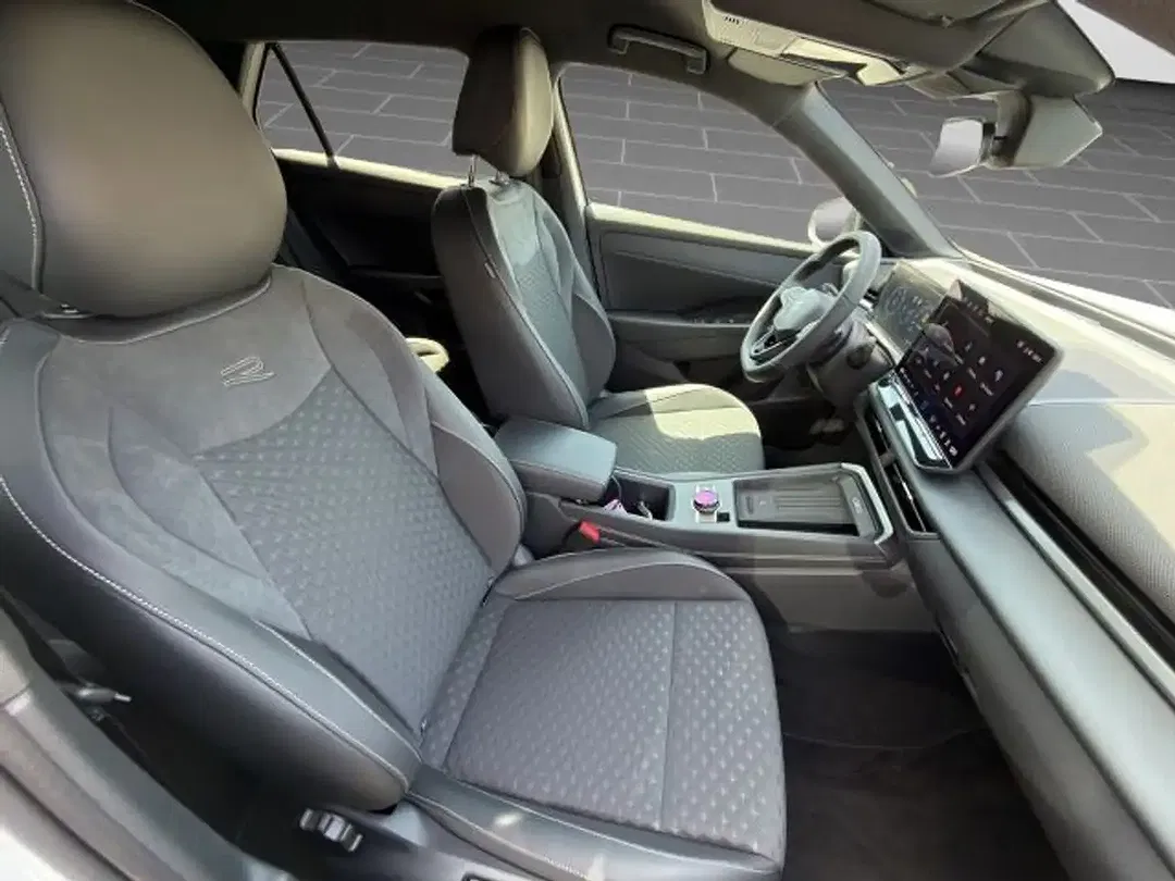 Volkswagen T-Roc 1.5 TSI DSG R-Line - Thumbnail 4