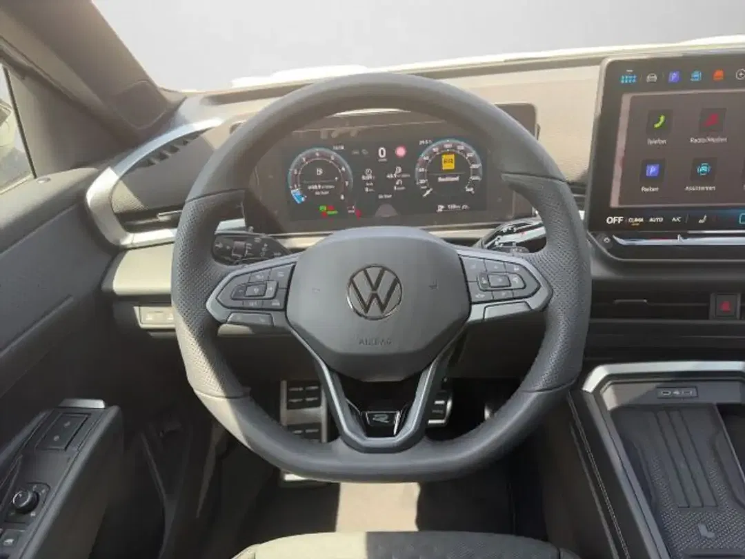 Volkswagen T-Roc 1.5 TSI DSG R-Line - Thumbnail 9