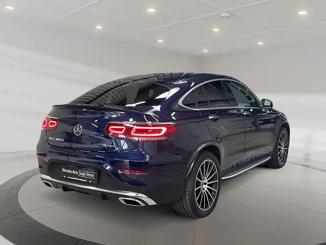 Mercedes-Benz GLC 300 4MATIC AMG MBUX Burmester - foto 2