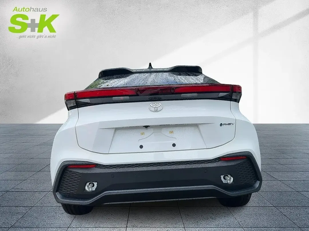 Toyota C-HR Teamplayer - Thumbnail 3