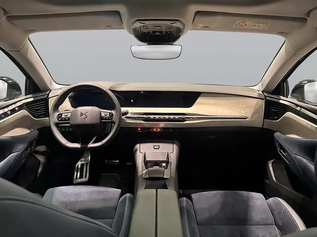 DS Automobiles DS 4 - Thumbnail 9