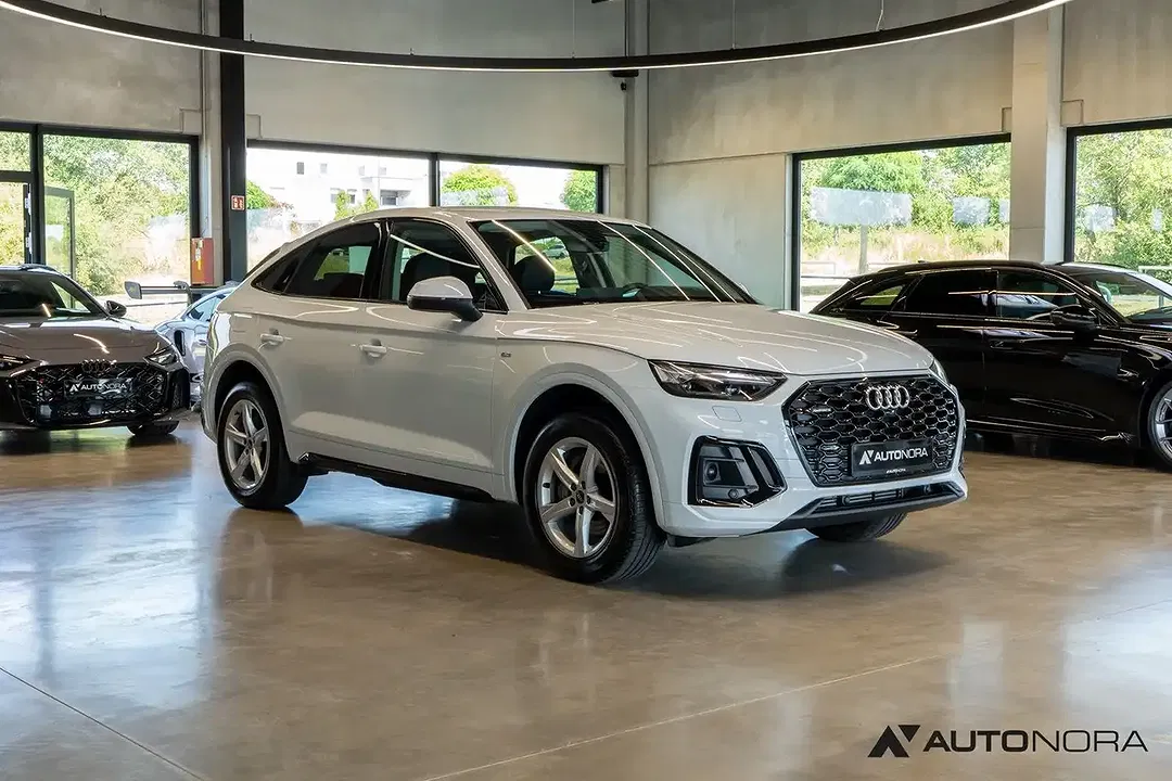 Audi Q5 45 TFSI quattro Matrix LED Sportback S line - Thumbnail 3