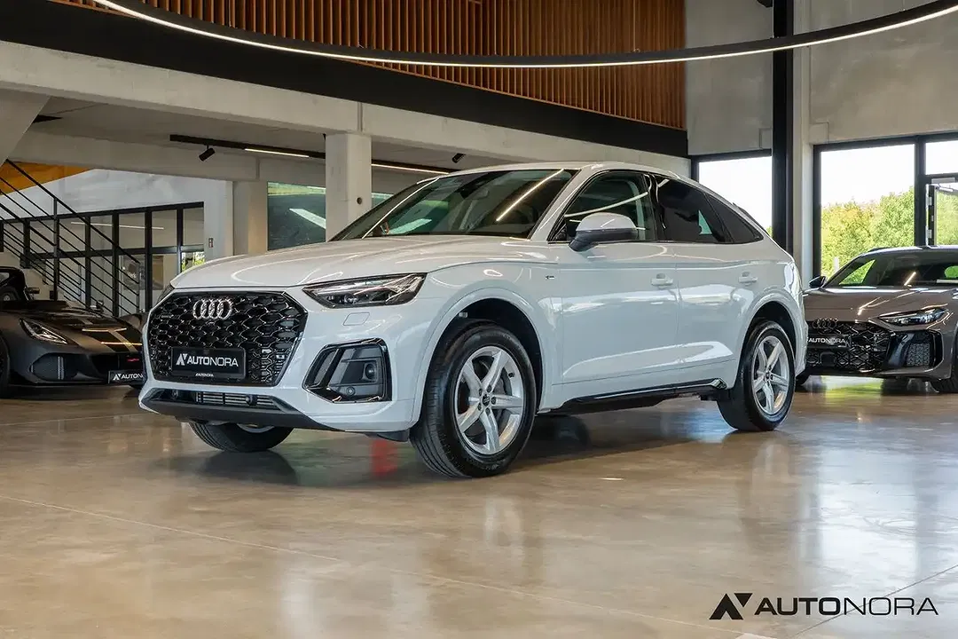 Audi Q5 45 TFSI quattro Matrix LED Sportback S line - Thumbnail 6