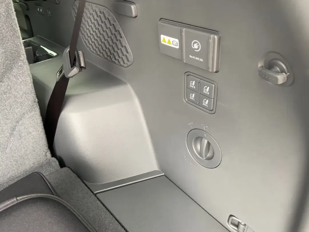 Kia EV9 99.8 kWh AWD GT-Line - Thumbnail 13
