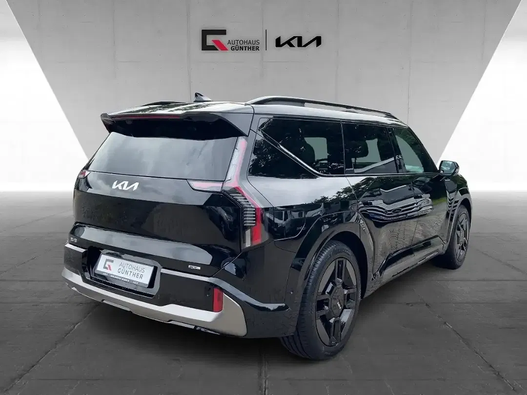 Kia EV9 99.8 kWh AWD GT-Line - Thumbnail 3