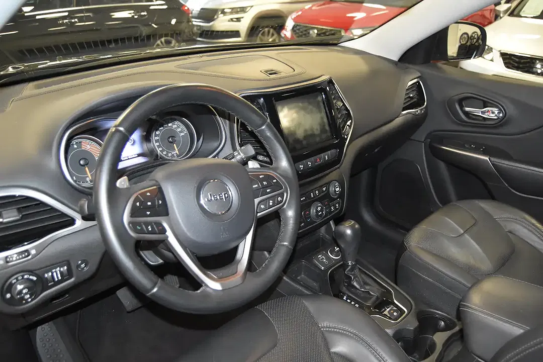 Jeep Cherokee Limited - Thumbnail 4