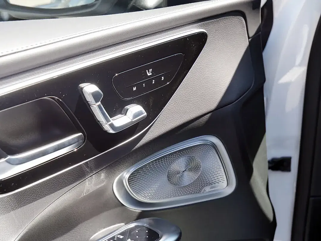 Mercedes-Benz C 300 EQ Hybrid AMG - Thumbnail 13