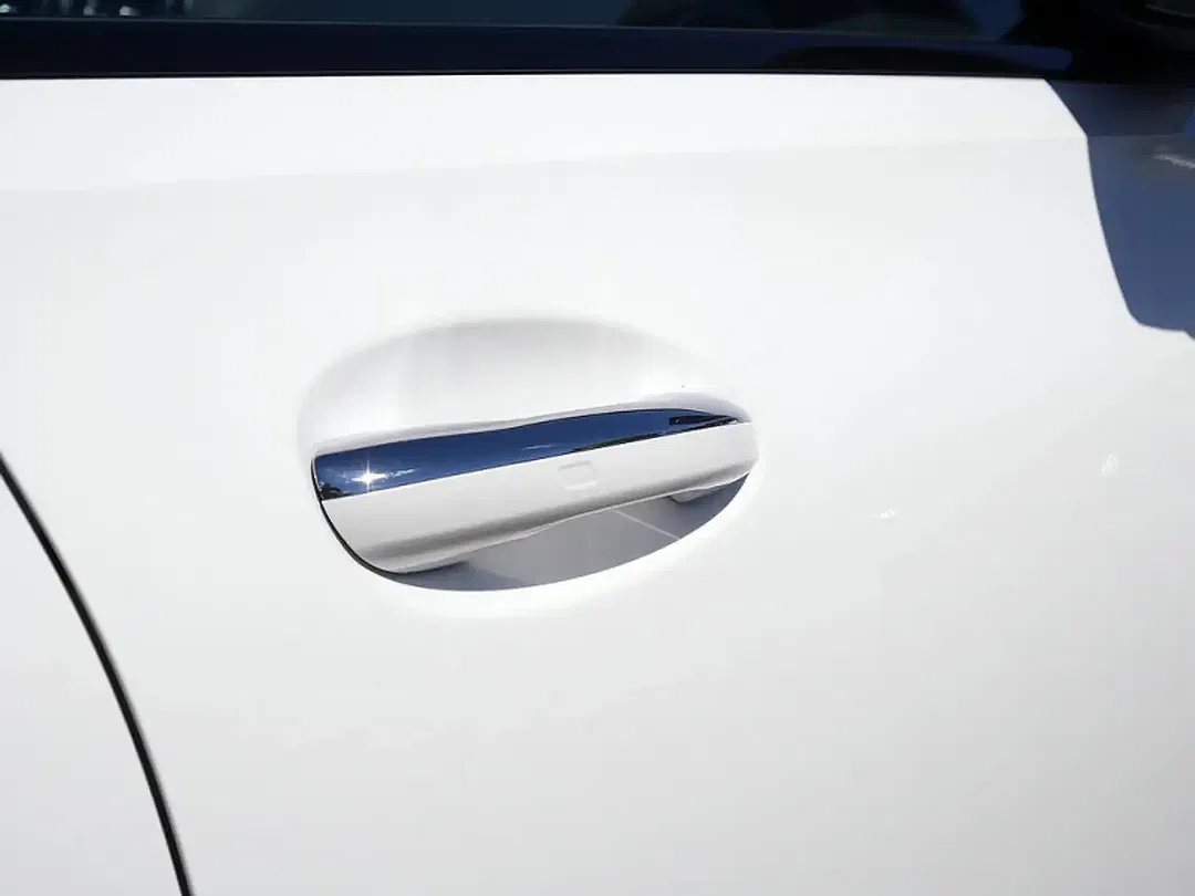 Mercedes-Benz C 300 EQ Hybrid AMG - Thumbnail 9