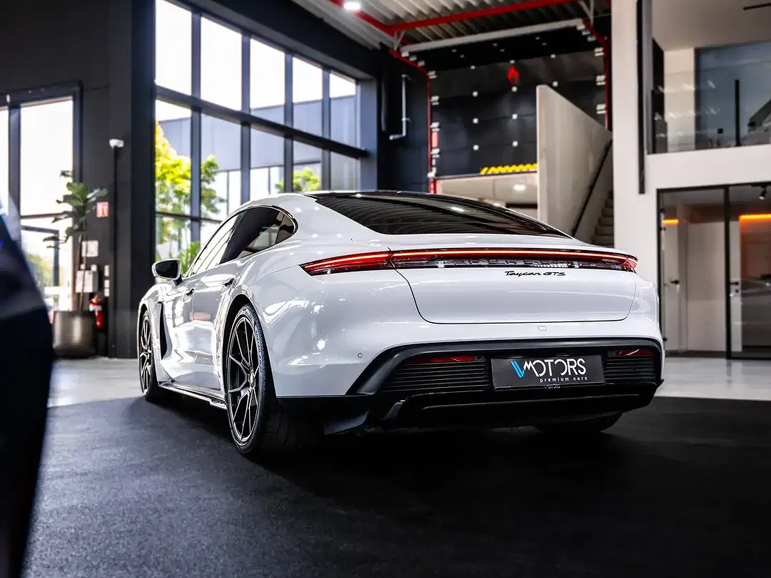 Porsche Taycan RS GTS - Thumbnail 4