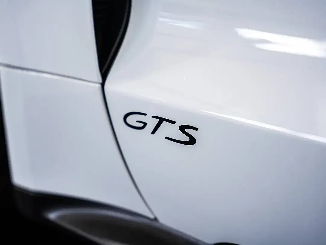 Porsche Taycan RS GTS - Thumbnail 8