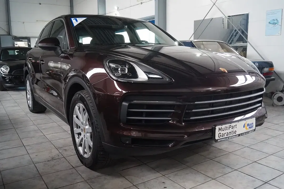 Porsche Cayenne 3.0 - Thumbnail 3