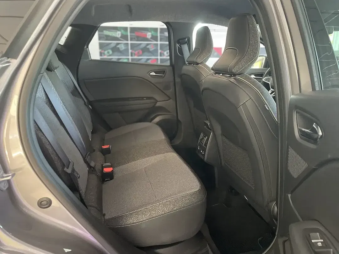Renault Captur TCe Techno - foto 15