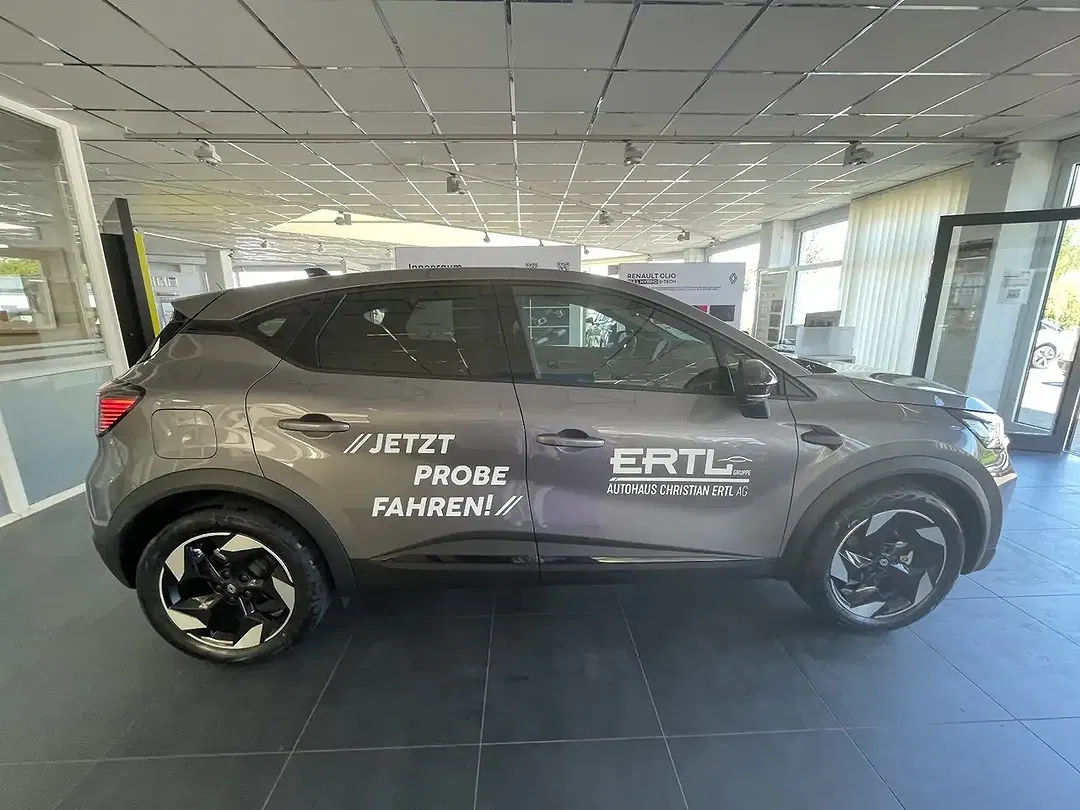 Renault Captur TCe Techno - Thumbnail 8