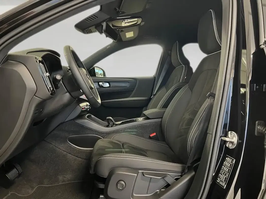 Volvo EX40 Edition Plus - Thumbnail 9