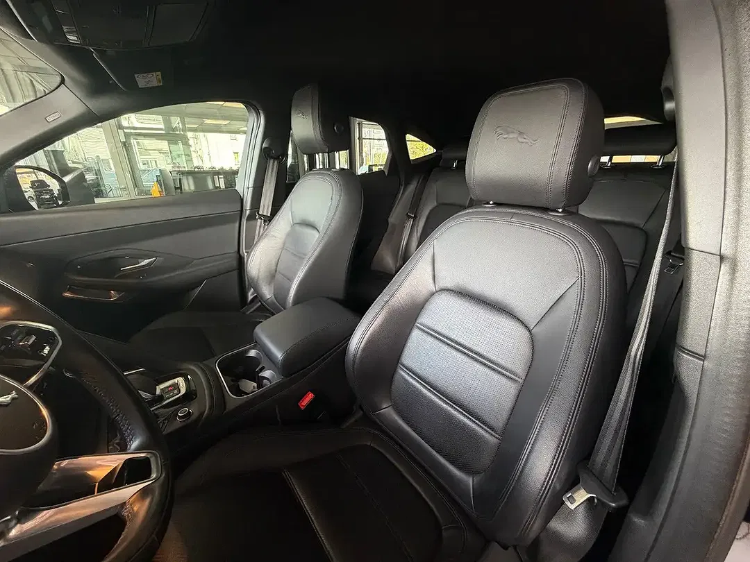 Jaguar E-Pace 4x4 S - Thumbnail 13