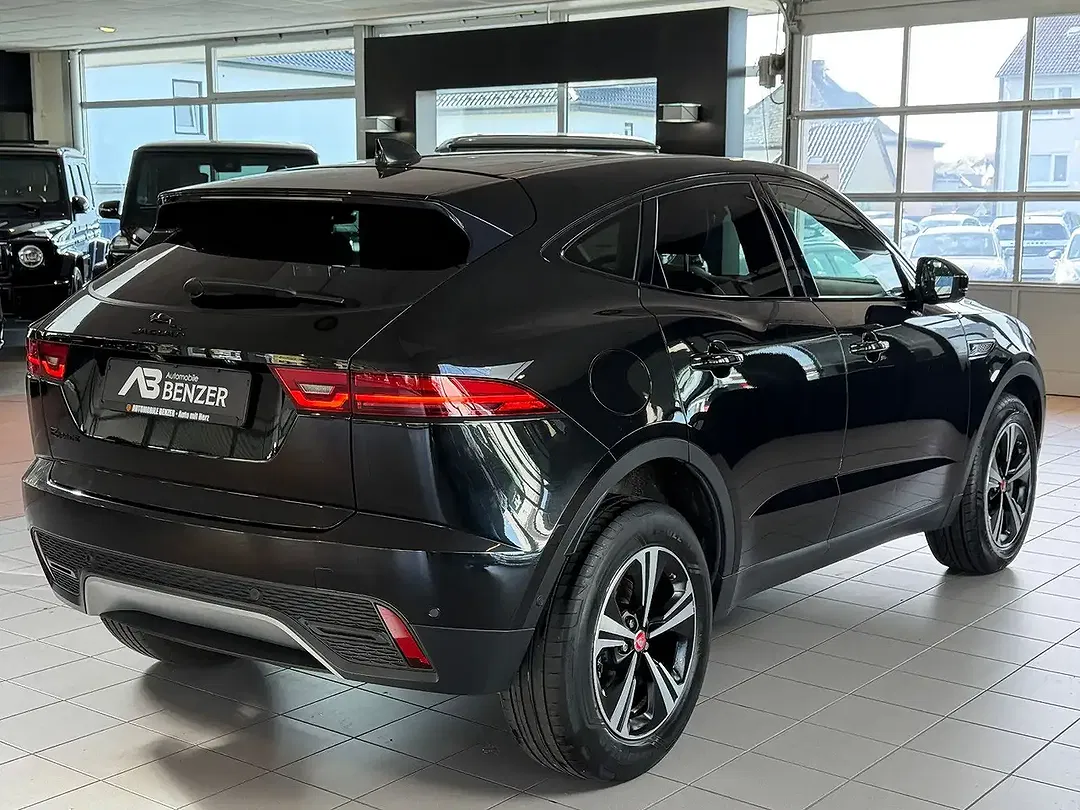 Jaguar E-Pace 4x4 S - Thumbnail 4