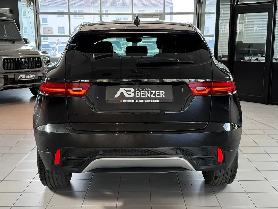 Jaguar E-Pace 4x4 S - Thumbnail 6