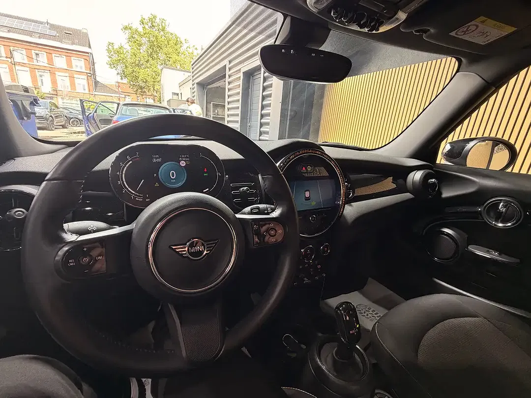 MINI Cooper 1.5 - Thumbnail 16