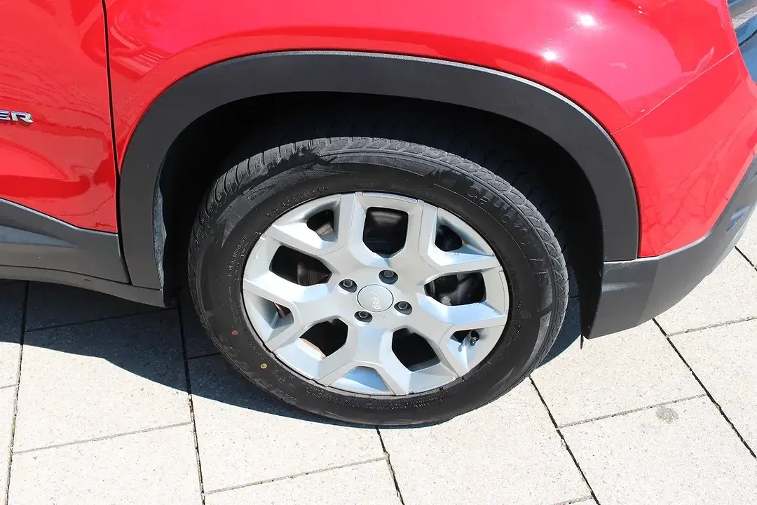 Jeep Avenger EV Longitude - Thumbnail 4