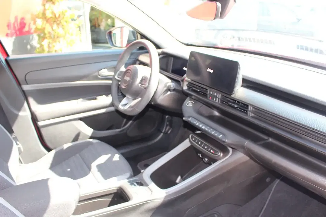 Jeep Avenger EV Longitude - Thumbnail 6