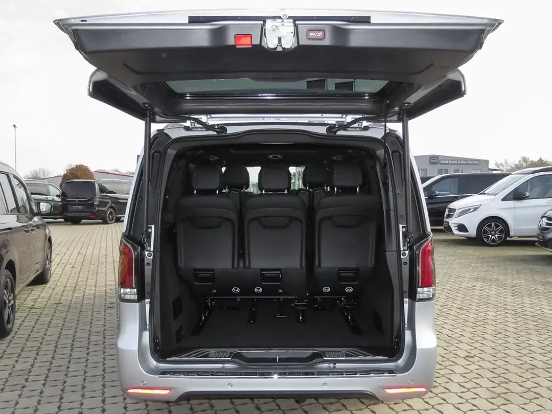Mercedes-Benz V 300 9G-TRONIC 4x4 AMG AIRMATIC Avantgarde - foto 14
