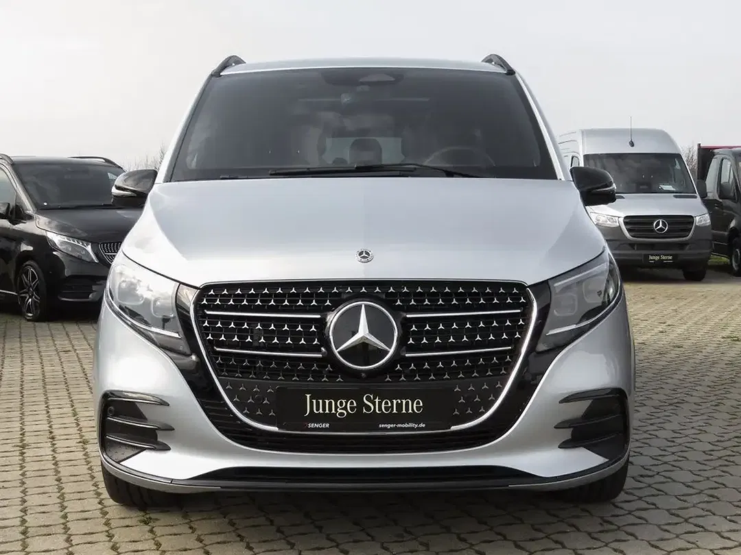 Mercedes-Benz V 300 9G-TRONIC 4x4 AMG AIRMATIC Avantgarde - foto 2