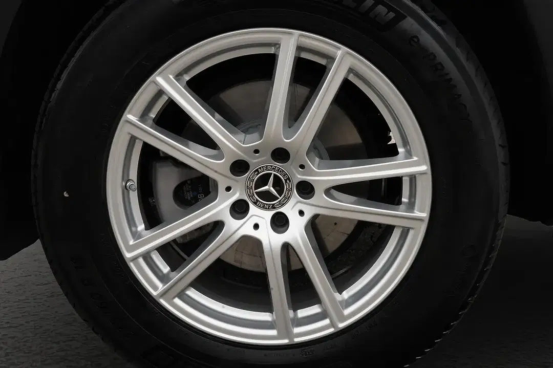 Mercedes-Benz GLC 220 4MATIC - Thumbnail 5
