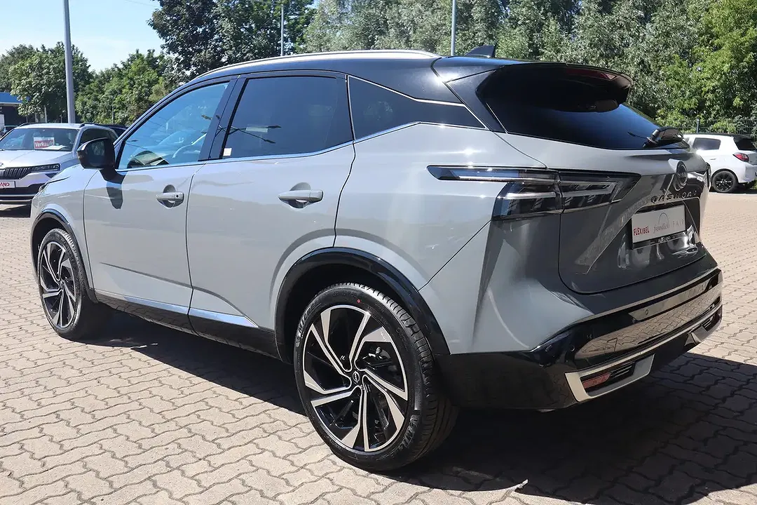Nissan Qashqai 1.3 DIG-T AUT Tekna+ - Thumbnail 4