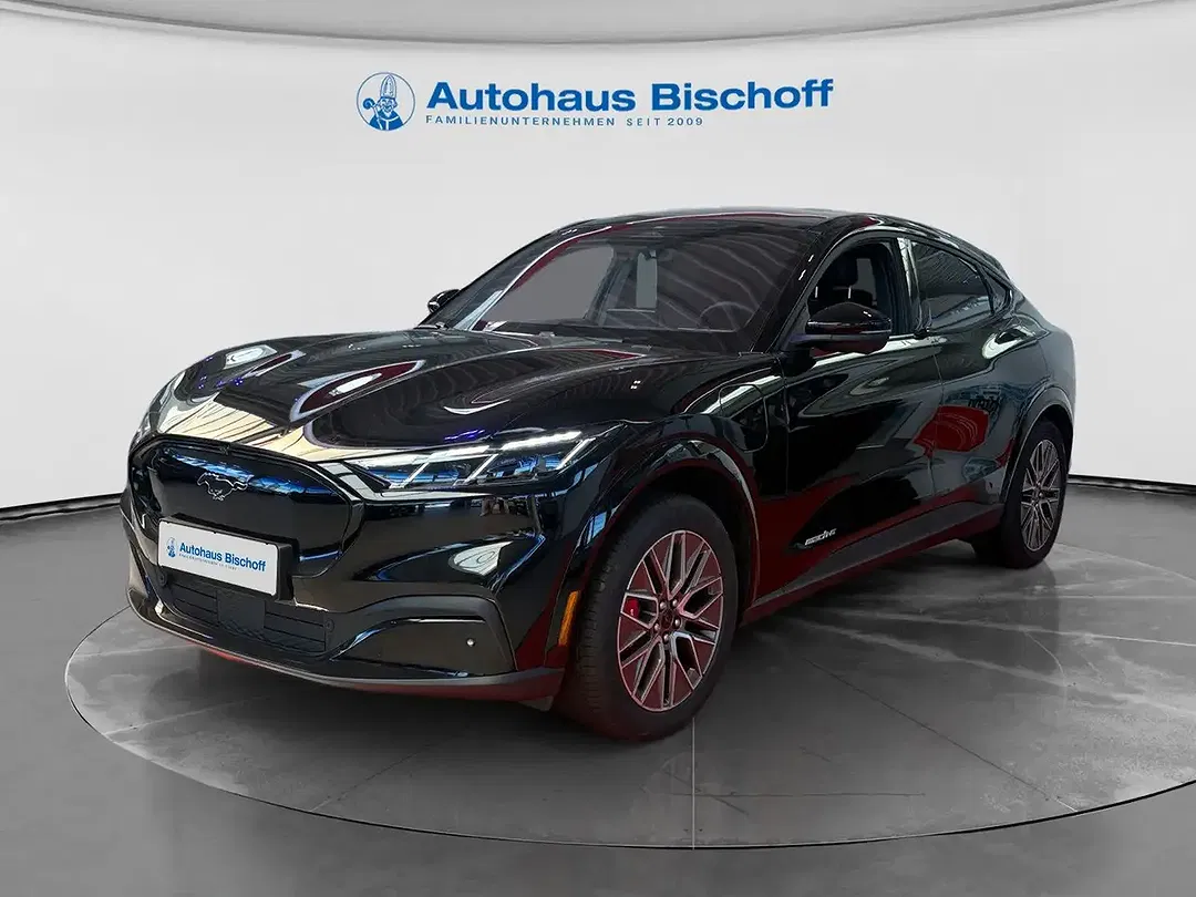 Ford Mustang Mach-E Premium - foto 1