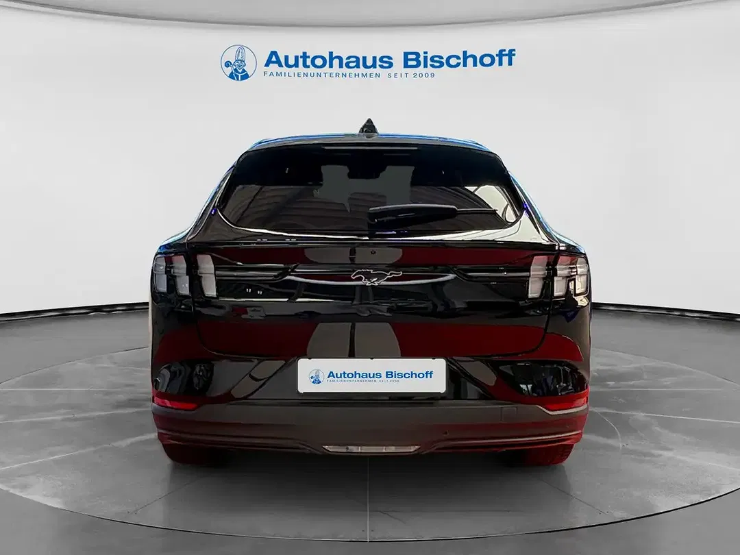 Ford Mustang Mach-E Premium - Thumbnail 6