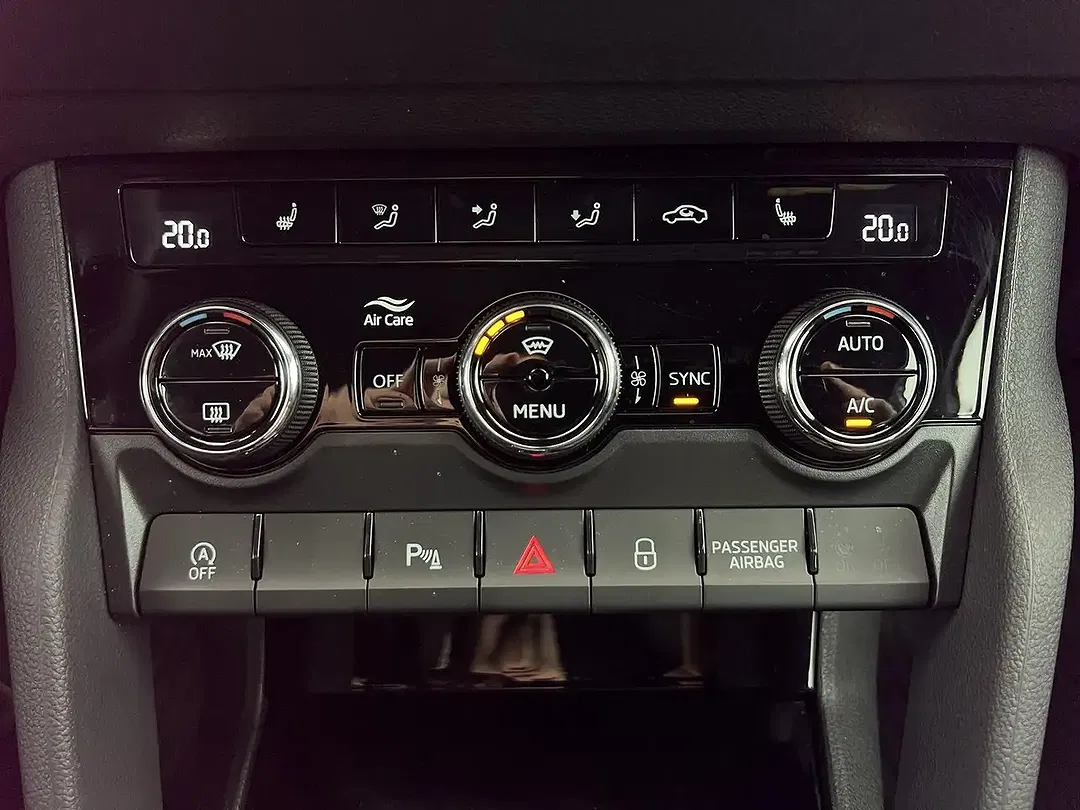Skoda Karoq TSI 4x4 Sportline - Thumbnail 12