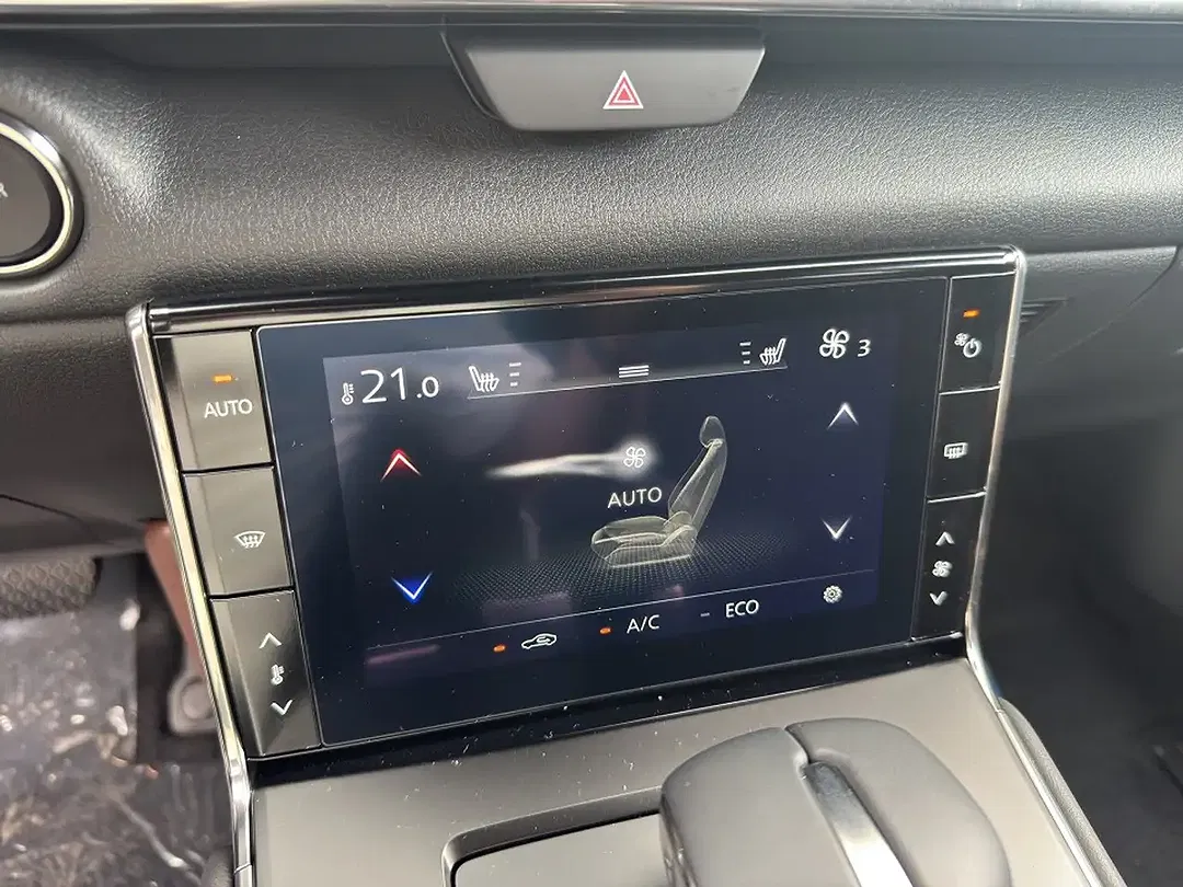 Mazda MX-30 e-SKYACTIV EV - Thumbnail 13