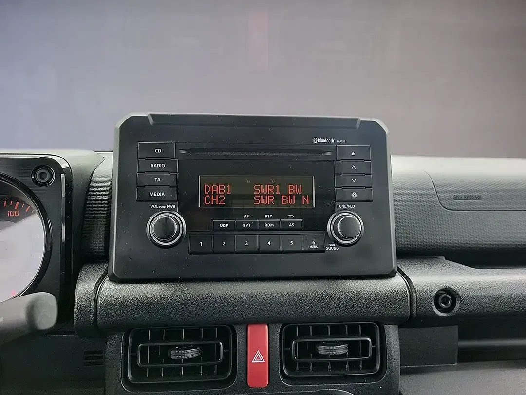 Suzuki Jimny 1.5 AllGrip Comfort - Thumbnail 14