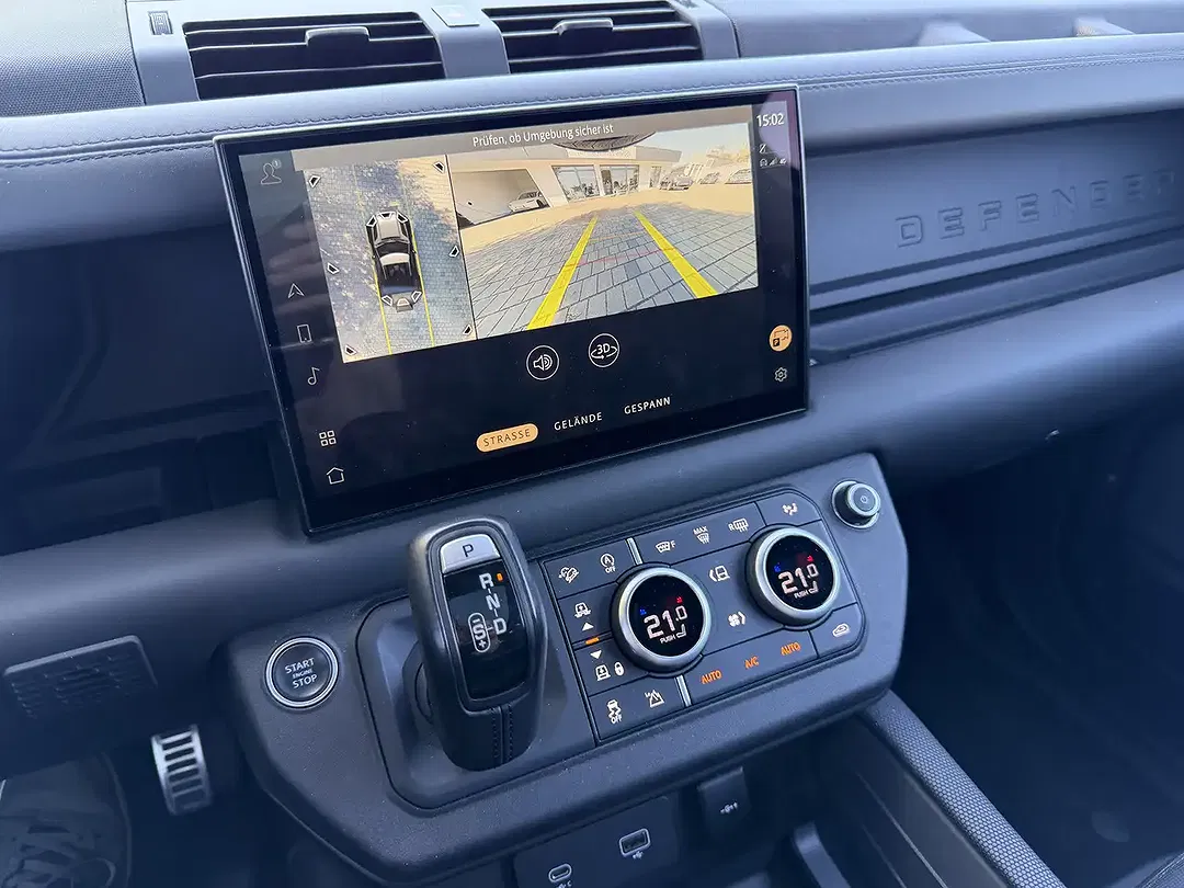 Land Rover Defender V8 90 - Thumbnail 5