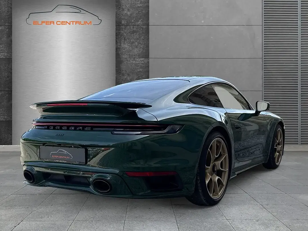 Porsche 992 Turbo S - Thumbnail 3