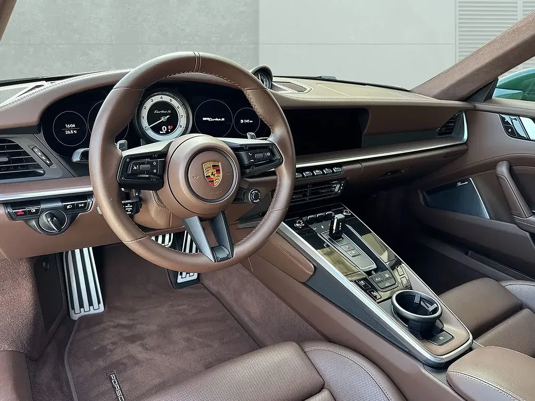 Porsche 992 Turbo S - Thumbnail 7