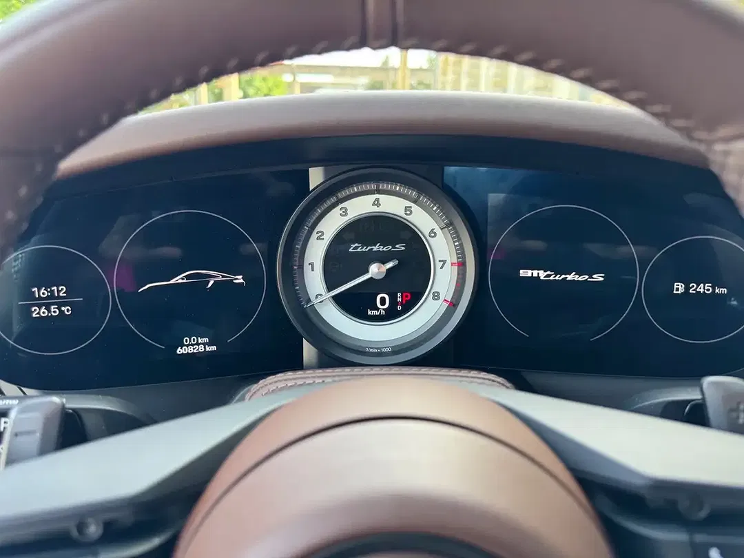 Porsche 992 Turbo S - Thumbnail 9