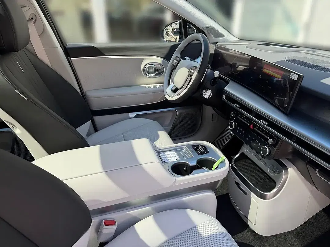 Hyundai IONIQ 9 4WD UNIQ - Thumbnail 11