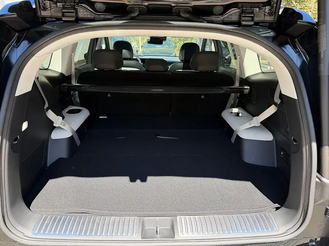Hyundai IONIQ 9 4WD UNIQ - Thumbnail 9