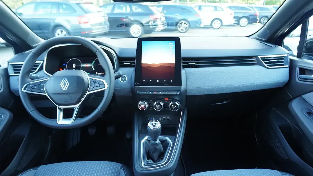 Renault Clio TCe Techno - Thumbnail 10